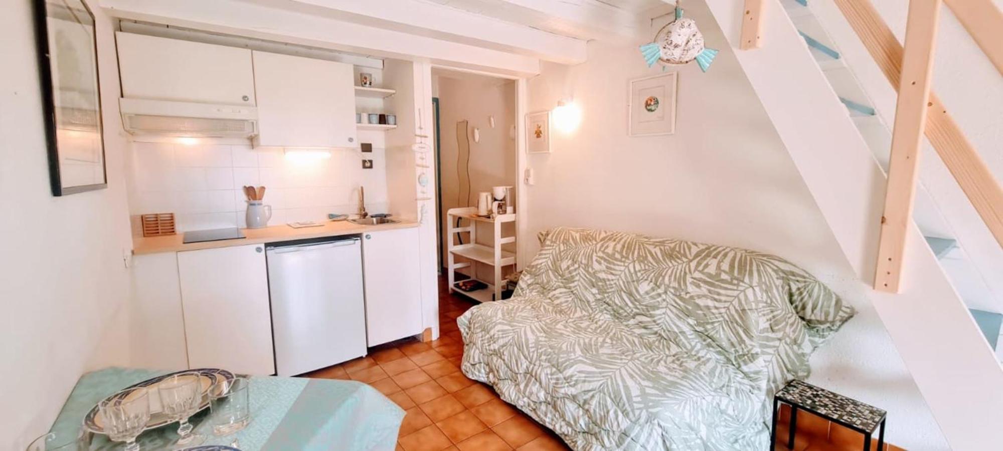 Cosy Studio Just A Stone'S Throw From The Beach Apartamento Sainte-Maxime Exterior foto